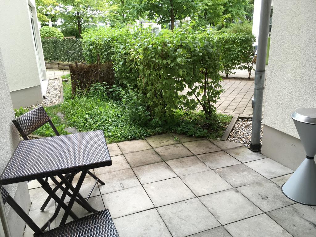 Kn Kahtan Boarding House Apartment Munich Exterior photo