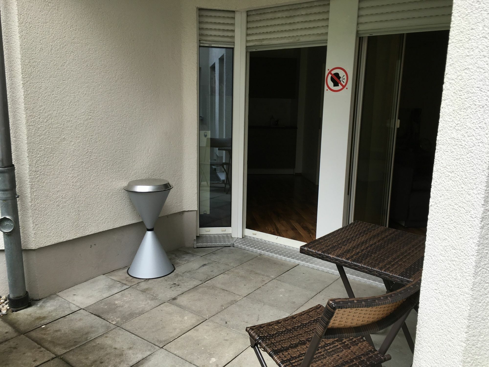Kn Kahtan Boarding House Apartment Munich Exterior photo