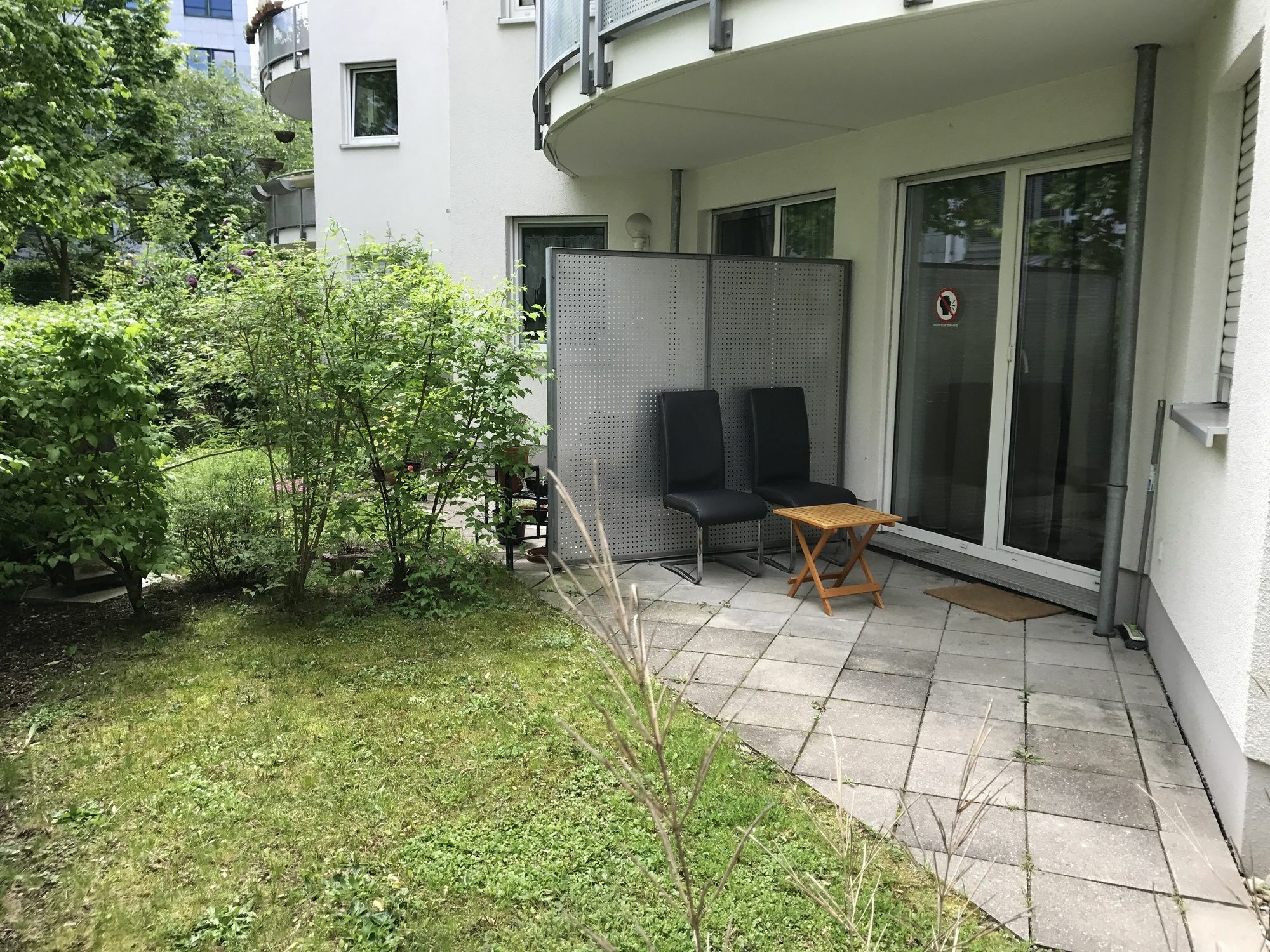 Kn Kahtan Boarding House Apartment Munich Exterior photo