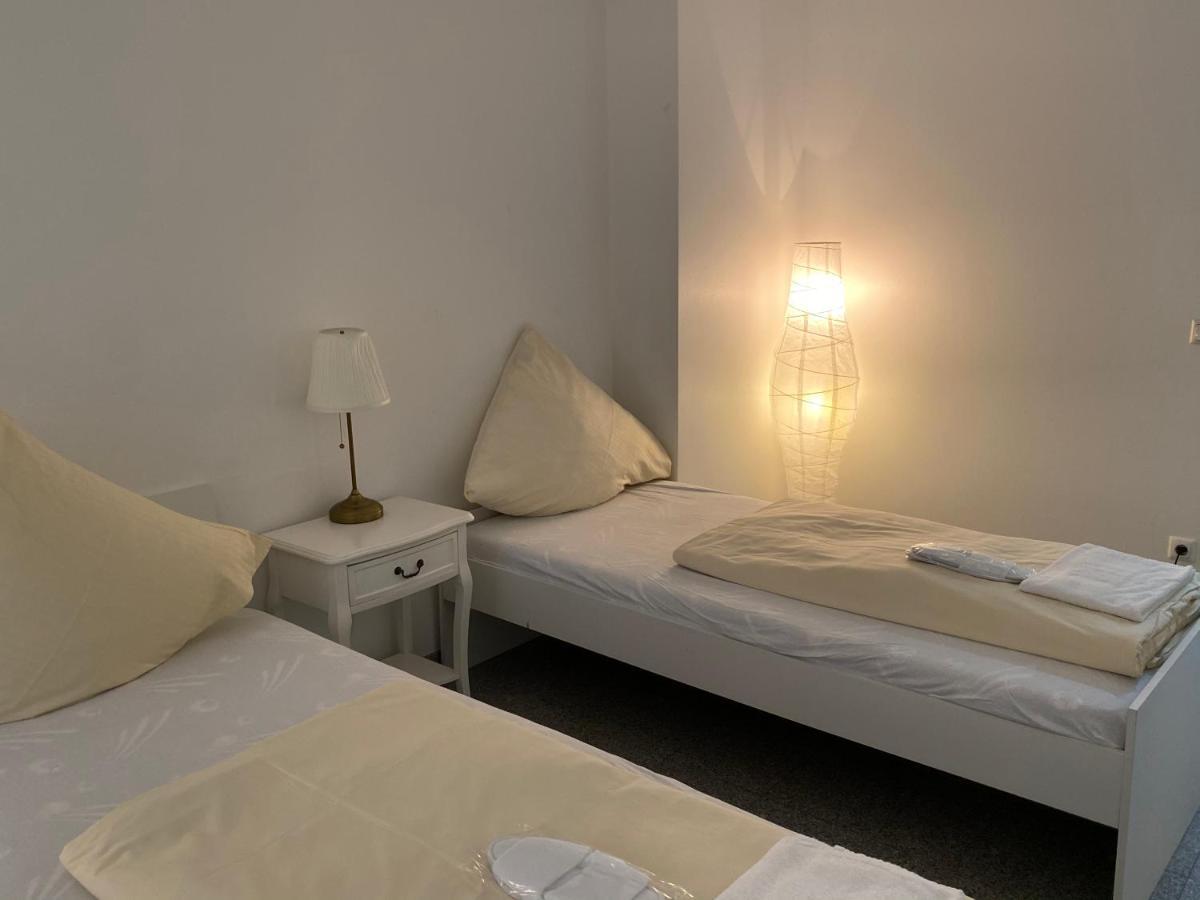 Kn Kahtan Boarding House Apartment Munich Exterior photo
